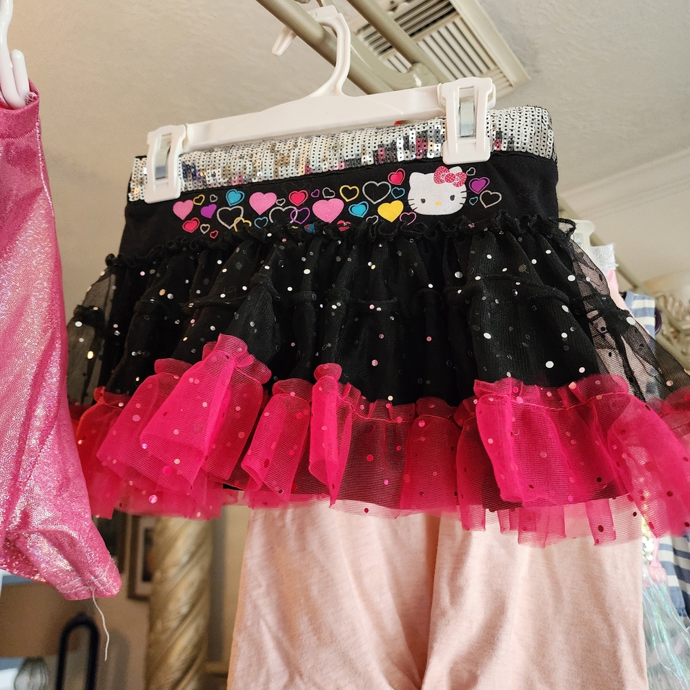 Assorted Bundle Of Fun And Colorful Girls Outfits - Picture 5 of 8